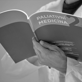 Mezinárodní standardy  pro dětskou paliativní péči: Od projektu IMPaCCT  k projektu GO-PPaCS – český překlad